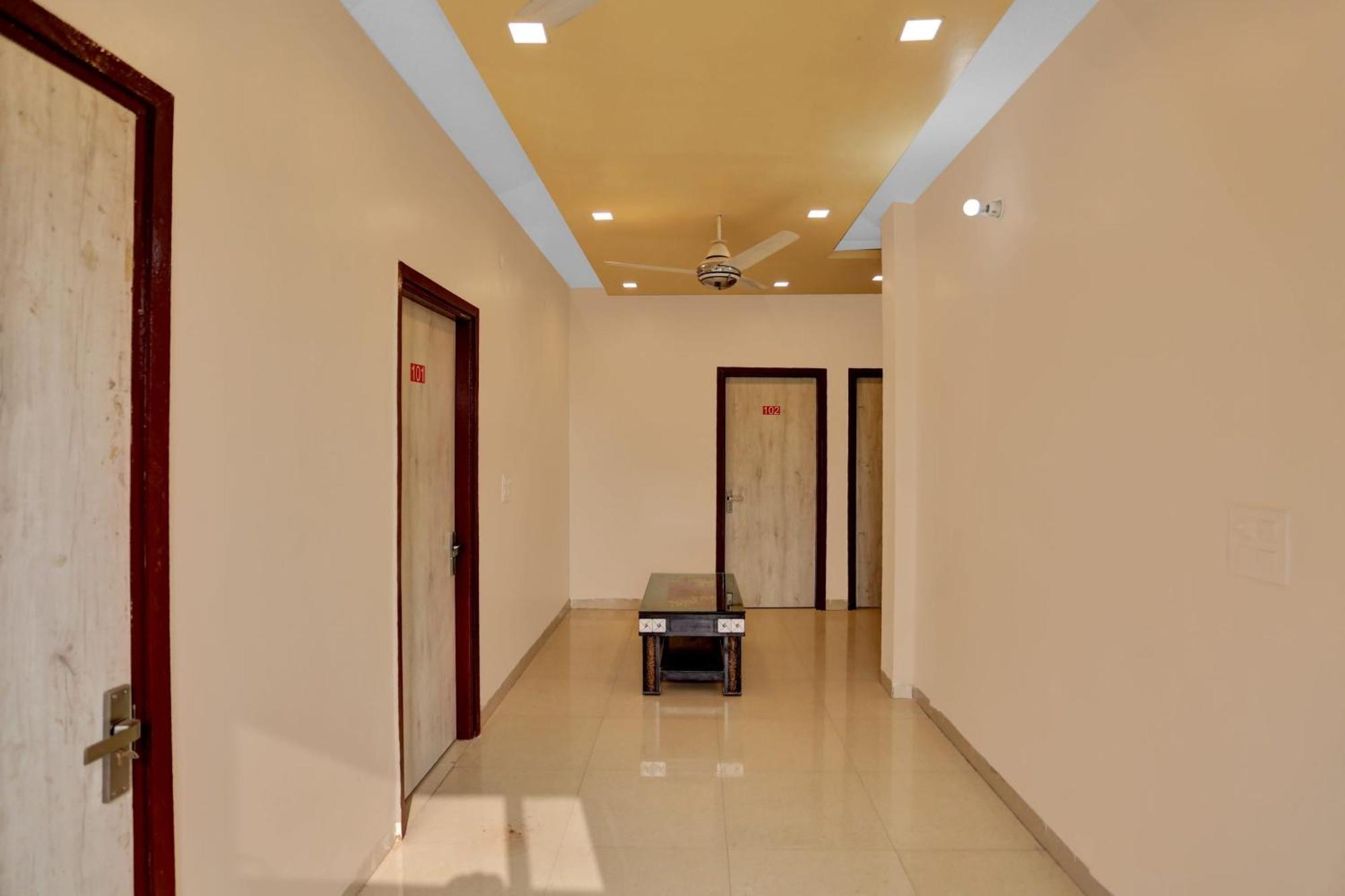 Hotel O Expo View Near Pvr Ansal Plaza Большая Нойда Экстерьер фото